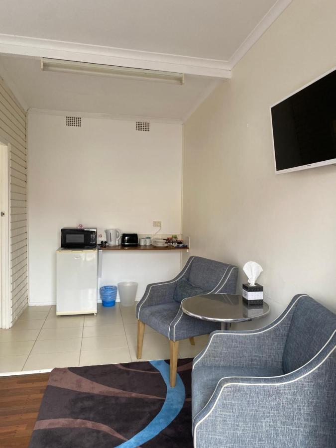 דוריגו The Frontier Motel מראה חיצוני תמונה